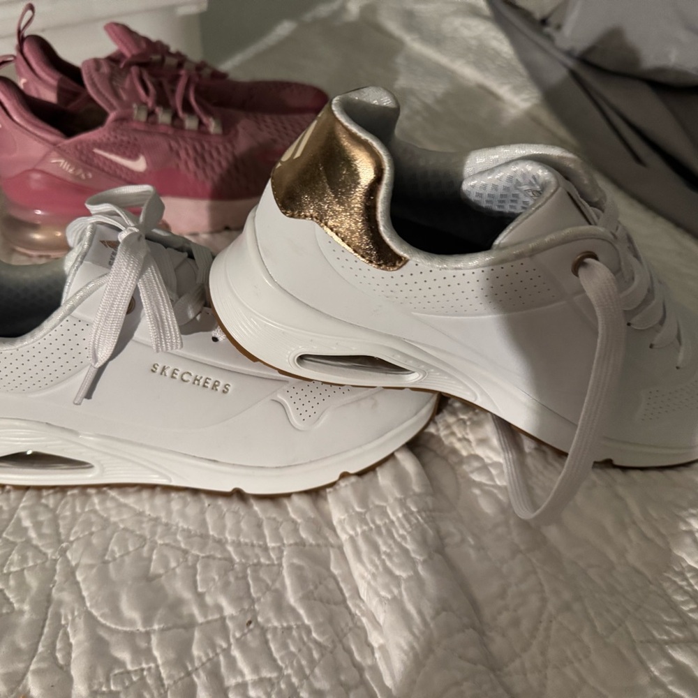 Skechers Women's White Sneakers with Gold Detail